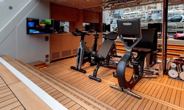 Tiga Laut yacht Beach Club Access