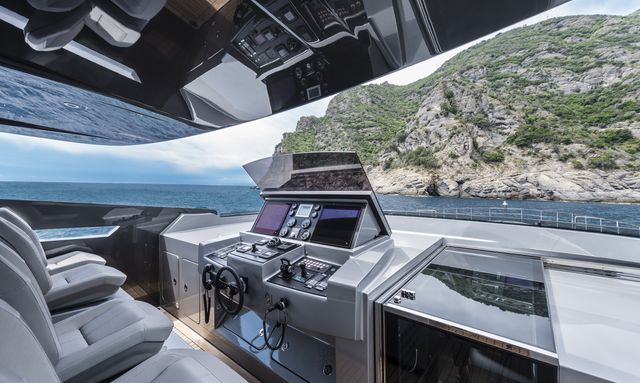Pershing 140 yacht Raised Helm And Sportbridge