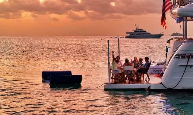 Gigi yacht Hydraulic Boom Platform