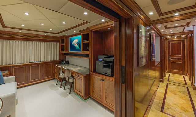 Unbridled yacht Guest Office 