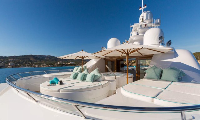 Nectar yacht Sun Deck