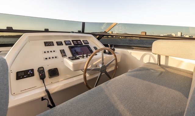 Sarah Anne yacht Custom Flybridge Helm Station