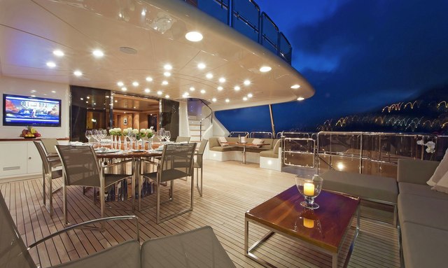 Soho yacht Dual Dining Tables