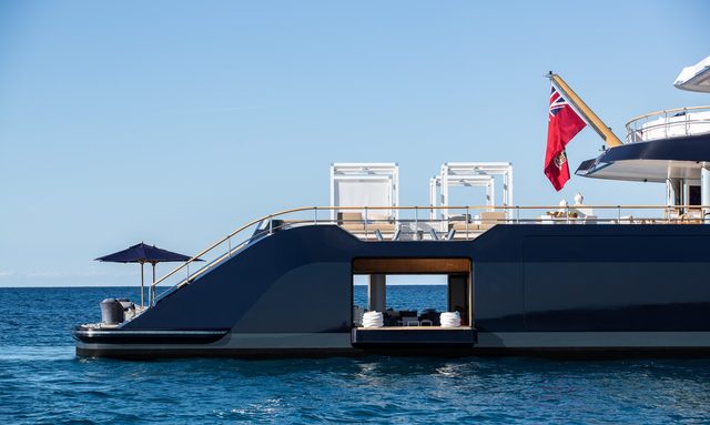 Lonian yacht Sea Terraces