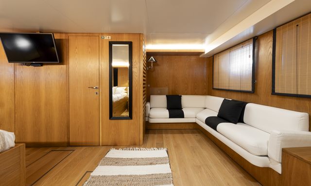 Sounion II yacht Contemporary Interior