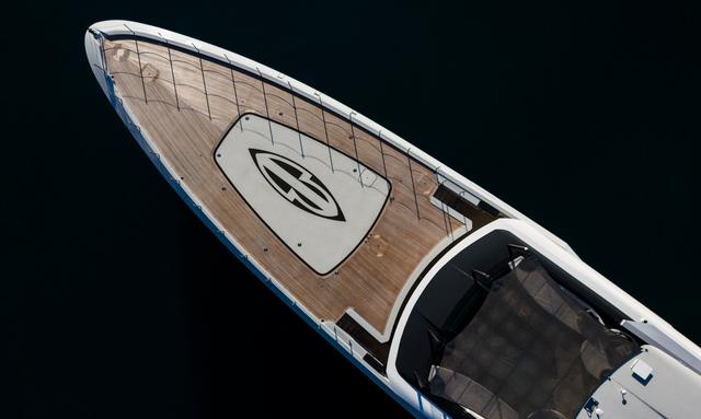 Diamond Binta yacht Helicopter Landing Pad