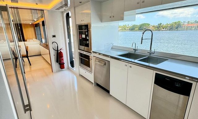 A Salt Weapon yacht High-Spec Galley