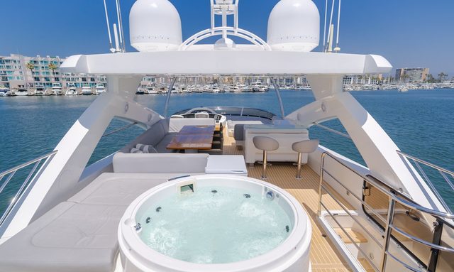 Indecent Proposal 4 yacht Flybridge Features