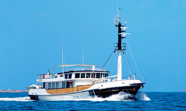 F-100 yacht Explorer Yacht Blueprint