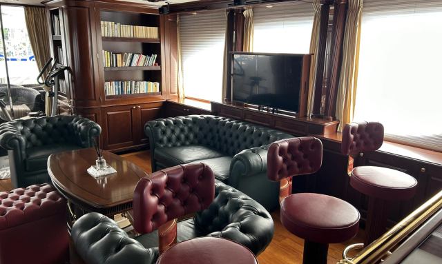 Kos yacht Upper Lounge With TV & Bar