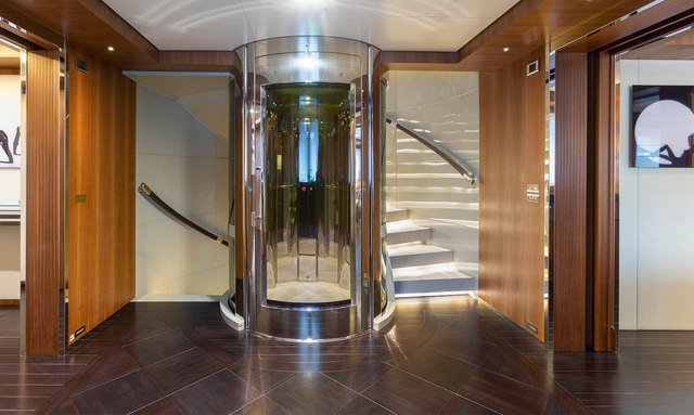 Taleya yacht Guest Elevator