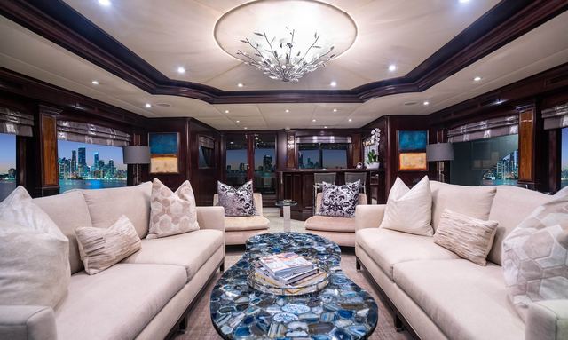 Nicole Evelyn yacht Interior Design 