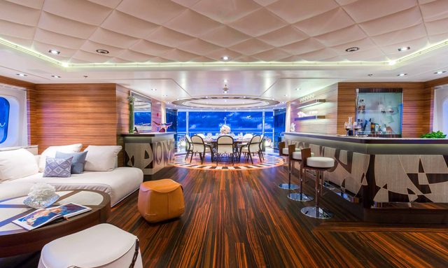 Beowulf yacht Versatile Main Lounge