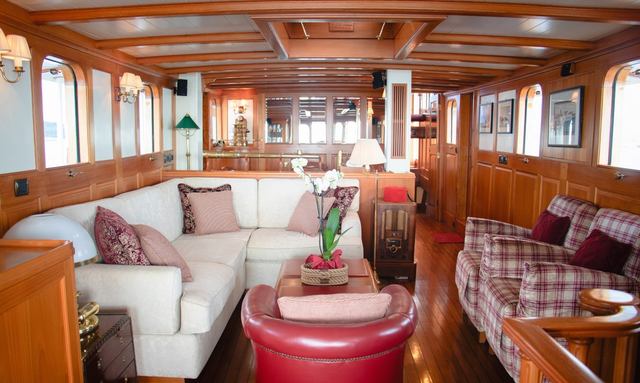 Lady Hertha yacht Woodwork Elements