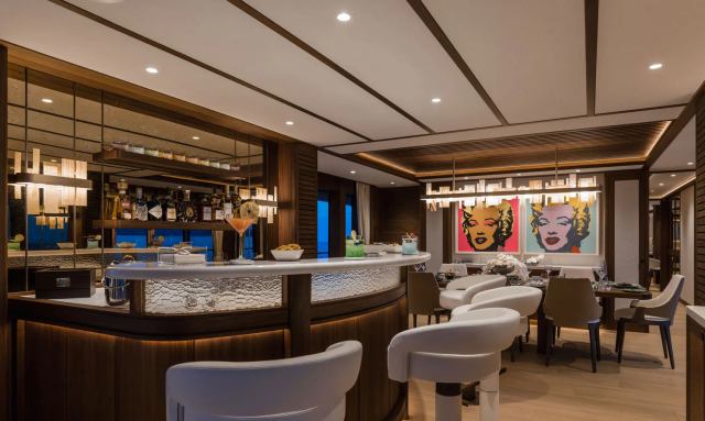 Dutch yacht Artistic Interior