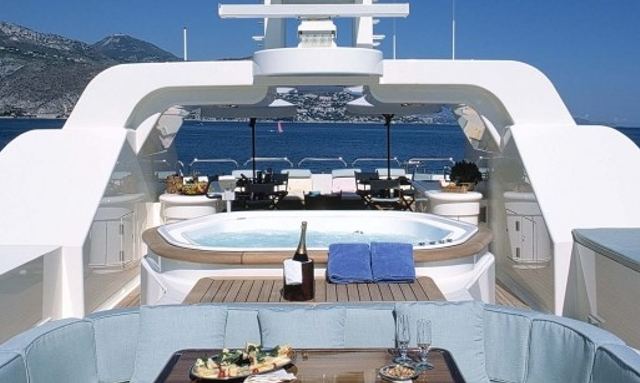 Mercury yacht Ample Outdoor Space