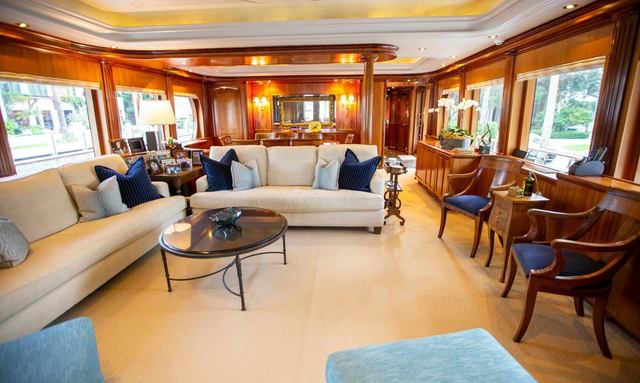 Marbella IV yacht Main Salon Entertainment