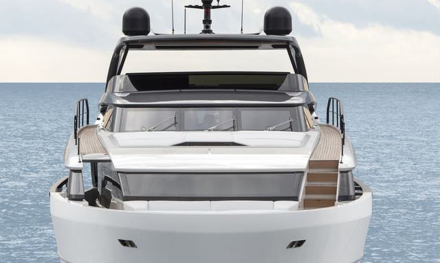 Saam II yacht One Side Deck Does More