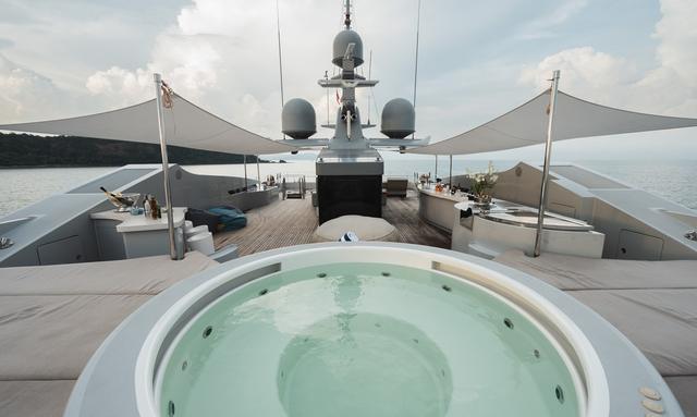 Majesty Elenoliya yacht Sun Deck Versatility