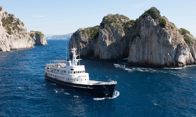 Ice Lady yacht Ice-Breaking Capabilities