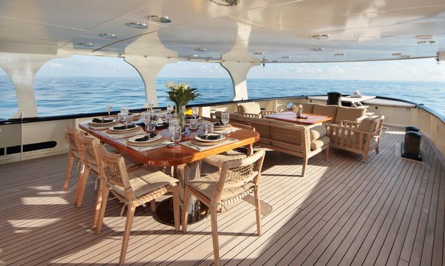 Santandrea yacht Expansive Aft Deck