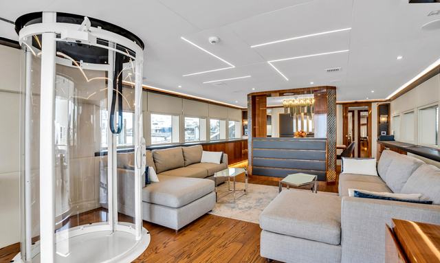 Invictus yacht Elevator