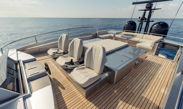 Stallion yacht Sun Pad and Seating