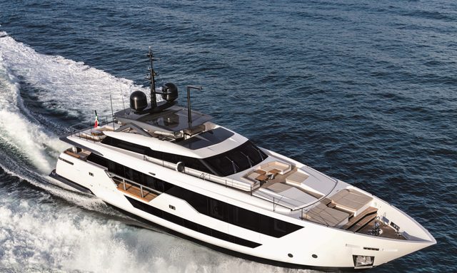 Evexias I yacht Full-Height Salon Glazing