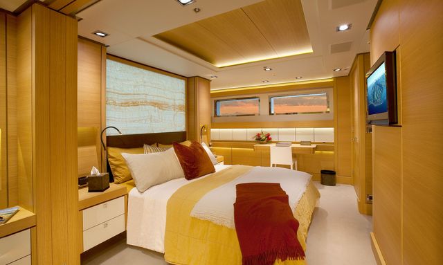 Big Fish yacht Convertible Suites