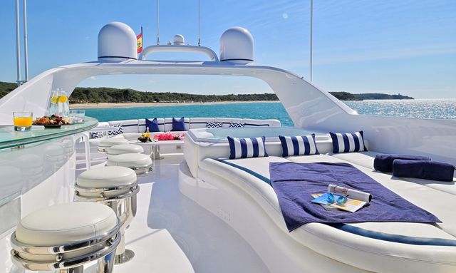 Moonraker yacht Sun Deck Jacuzzi