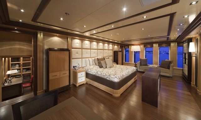 Chayka yacht Spacious Master Suite