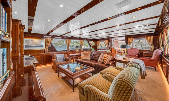 Shepsl XII yacht Classic Elegance