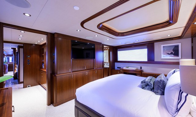 Lady JJ yacht Generous Accommodation