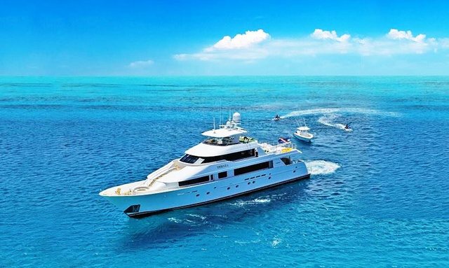 Avalina yacht Westport 130 Tri-Deck Motor Yacht Platform