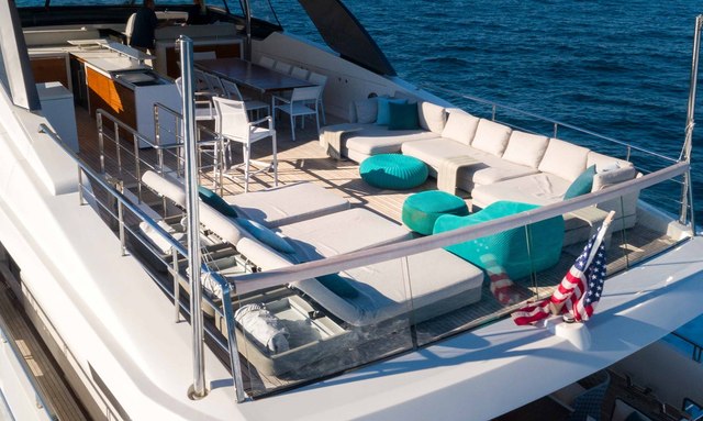 Notorious yacht Flybridge Amenities