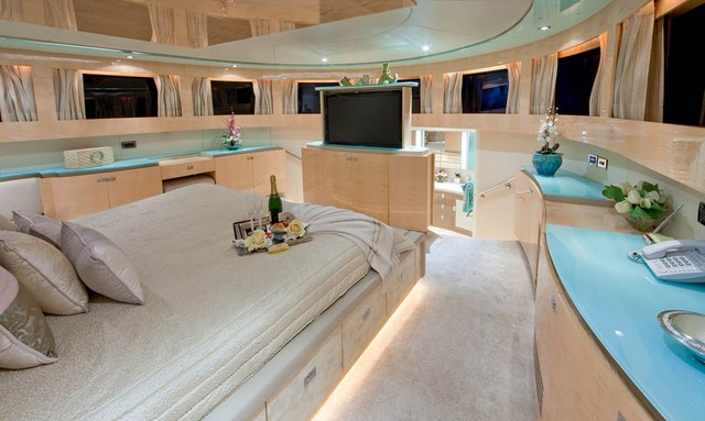 Inception yacht Owner's Stateroom