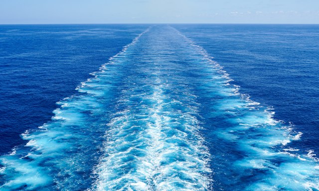 Jas yacht Long-Range Cruising Capability