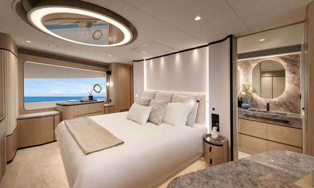 FD80 /15 yacht Main Deck Master Suite Comfort