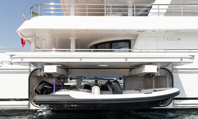 Neninka yacht Tender Garage