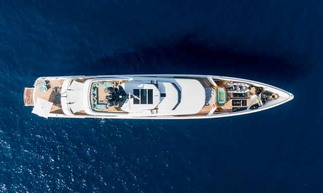 Al Waab yacht Record-Breaking Size