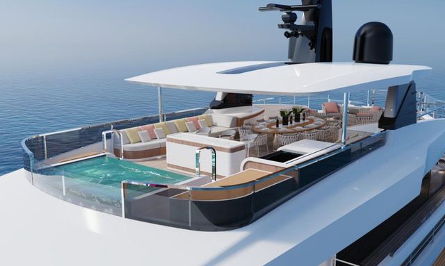 Felicita yacht Glass-Fronted Jacuzzi