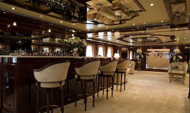 Richar yacht Baroque Opulence