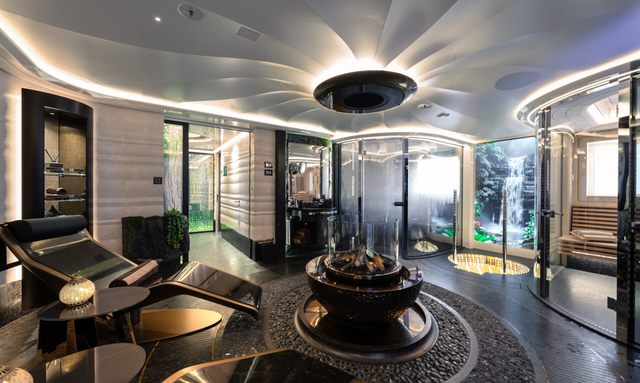 Kismet yacht Lavish Spa Facilities