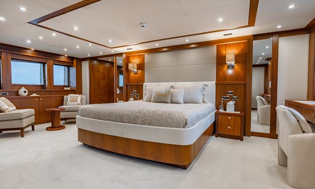 Mercy of London yacht Luxurious Master Cabin