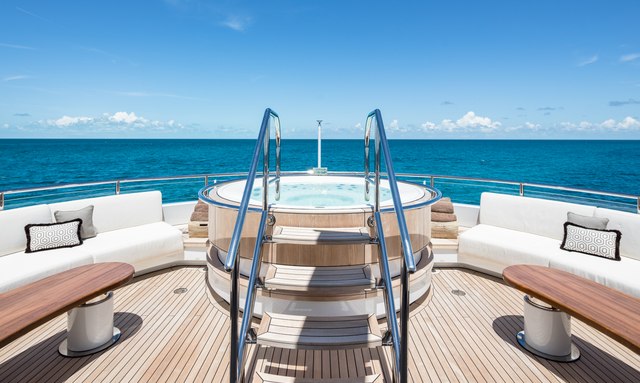 Calex yacht Optimized Sundeck