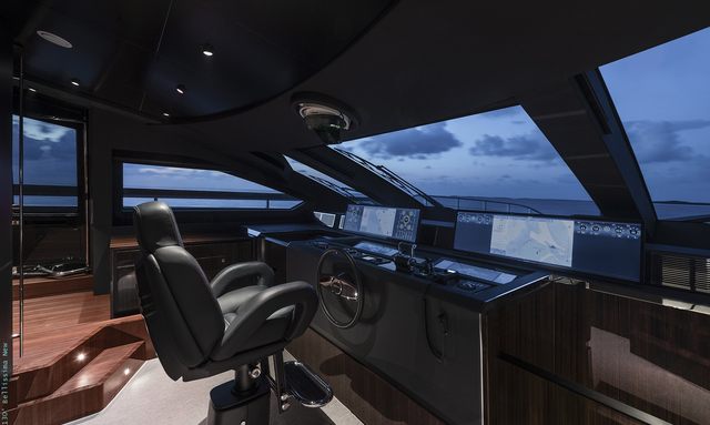 Tenacious yacht Advanced navigation and control package