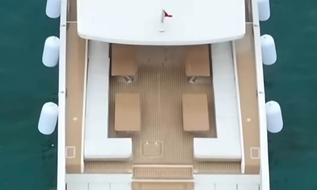 Genie Blu yacht Amphitheatre Stern