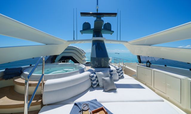 Blacksheep yacht Flybridge Amenities