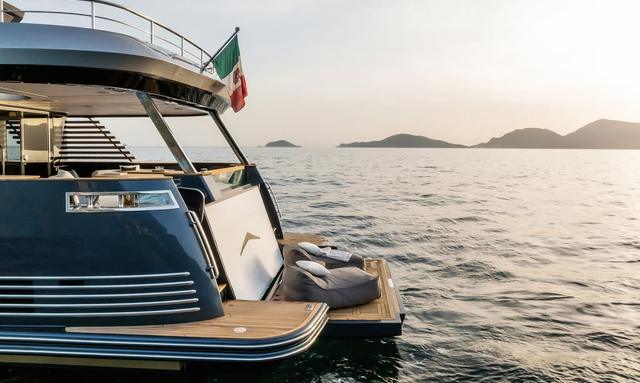 Aria yacht Infinity Terrace Beach Club