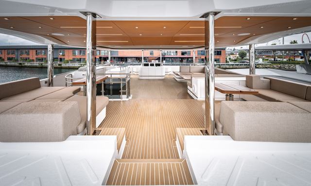 Atraversia yacht 90m² of Flybridge